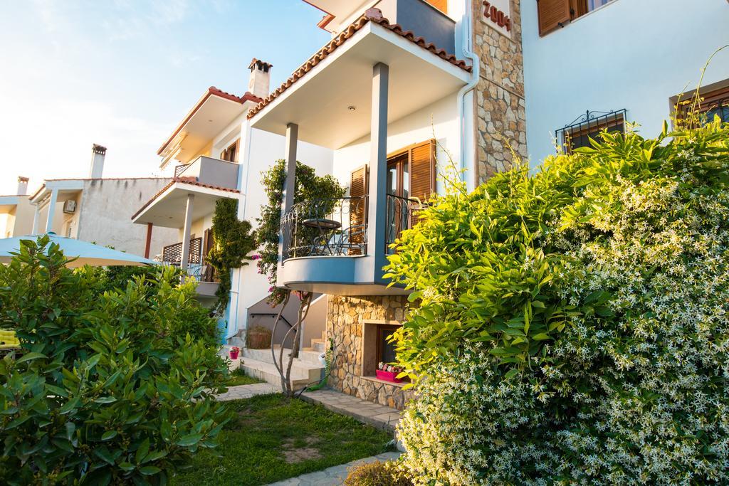 Bouganvillia Homes Nikiti  Buitenkant foto
