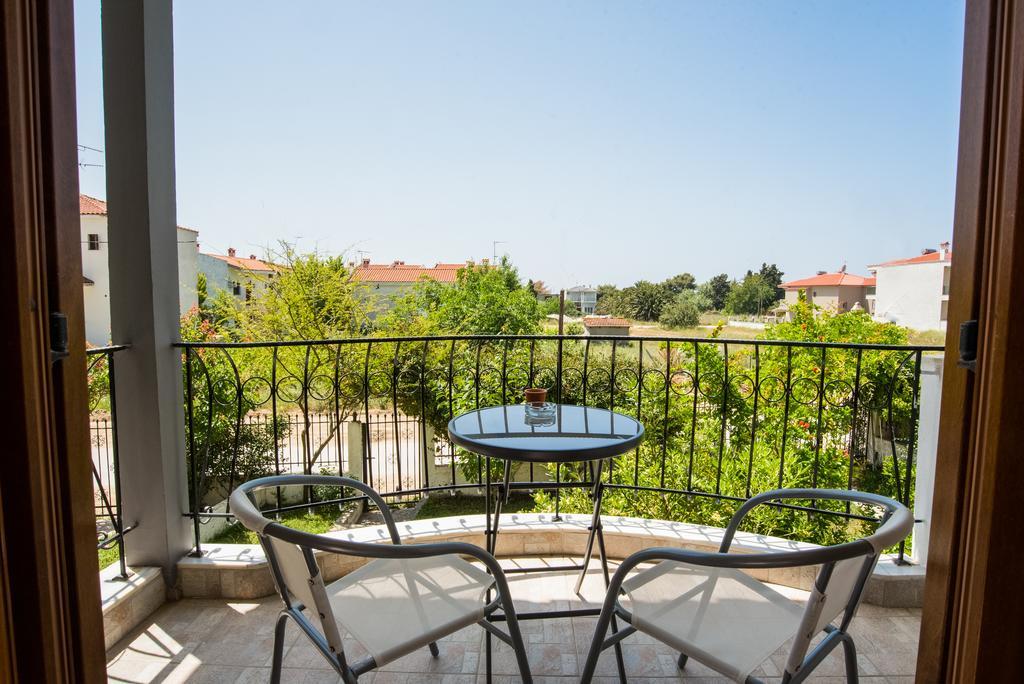 Bouganvillia Homes Nikiti  Buitenkant foto